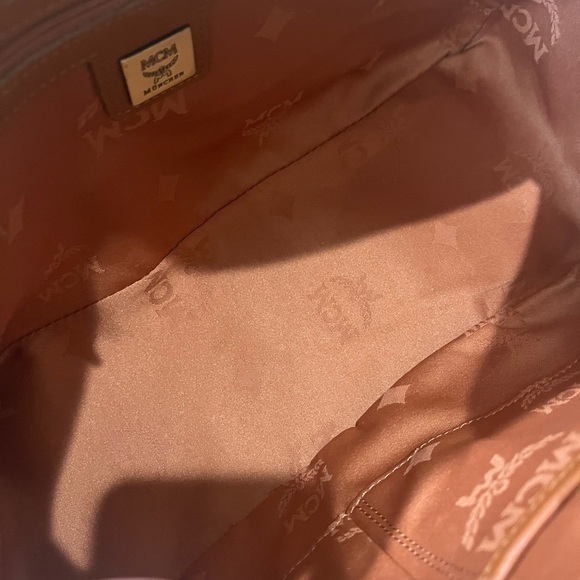 MCM COGNAC VISETOS HANDBAG - Picture 14 of 16